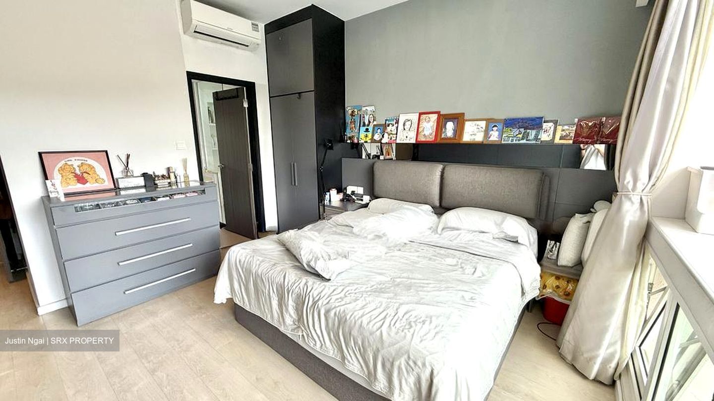 Summerhill (D21), Condominium #504002881